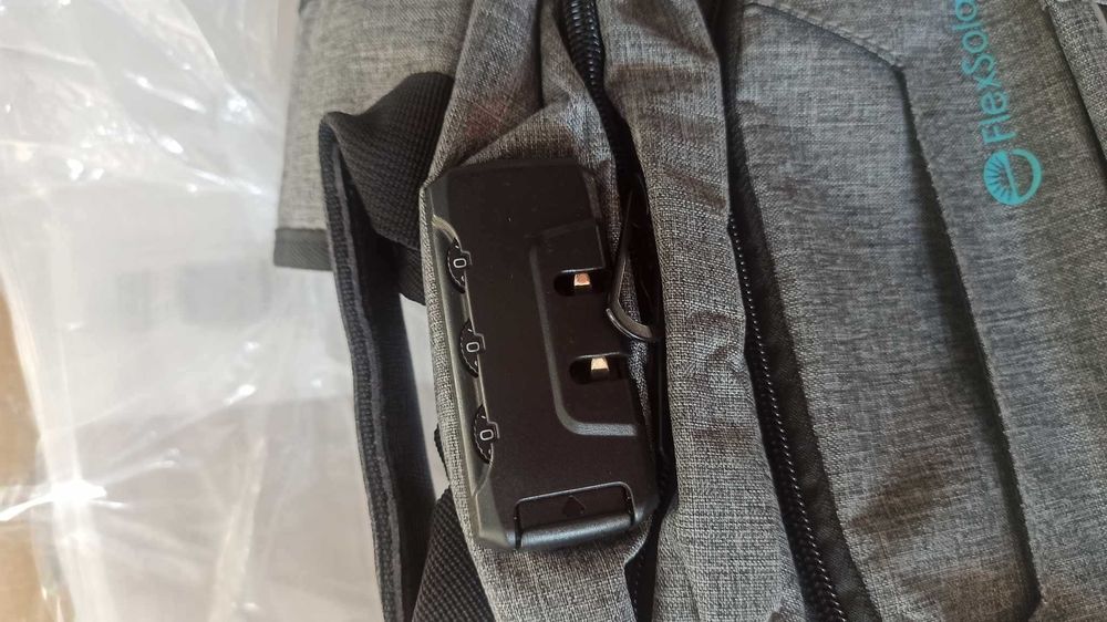 Plecak na laptopa z panelem słonecznym 5W i akumulatorem solarny