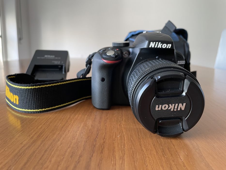 Nikon D3300 c/acessórios