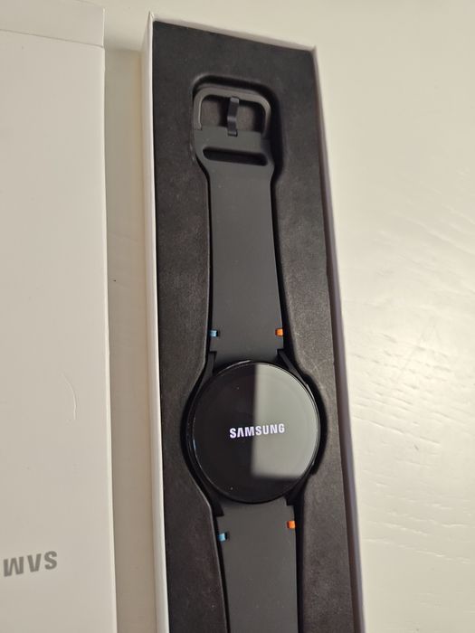 Samsung Galaxy Watch FE ! Idealny stan !