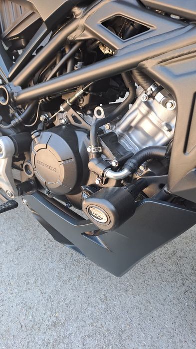 Honda CB125R 2022