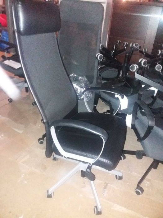 IKEA Markus - Fotel biurowy /Krzesło obrotowe-dostawa gratis