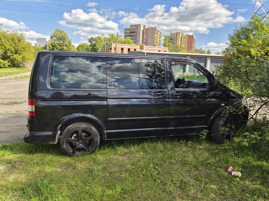 Volkswagen Multivan Highline 2,5 TDI 2006