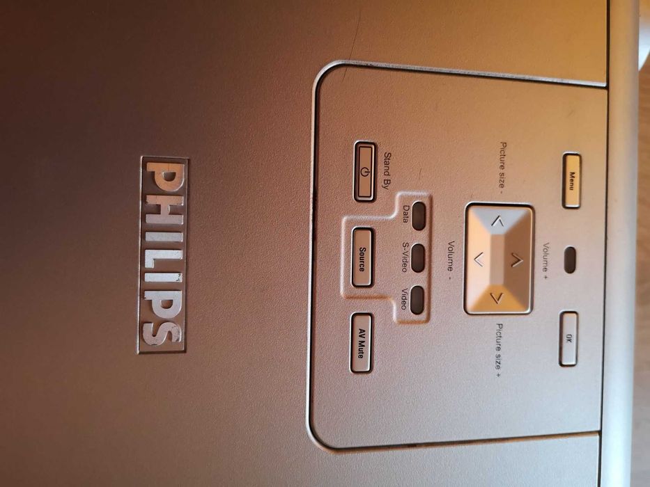 Projektor Philips bClever LC 3631