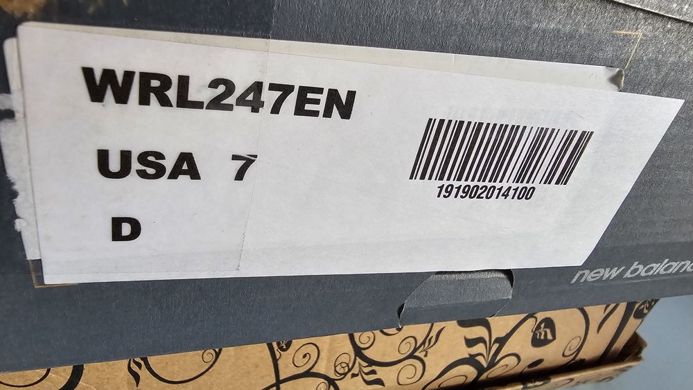 Buty nowe damskie sportowe New Balance rozmiar 37.5