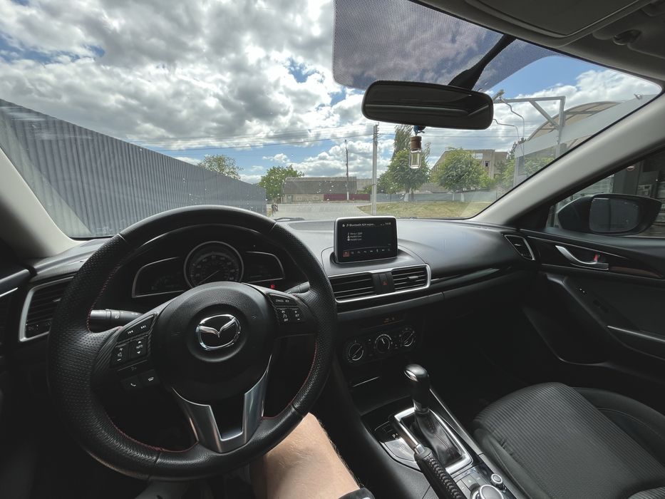 Продам автомобіль Mazda 3