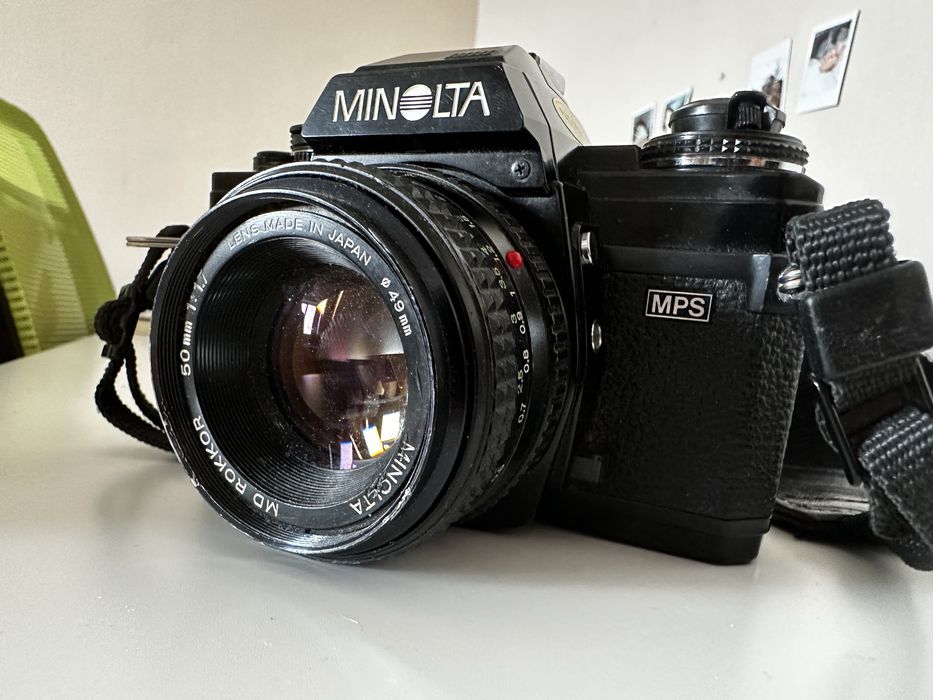 Плёночный фотоаппарат Minolta X700
