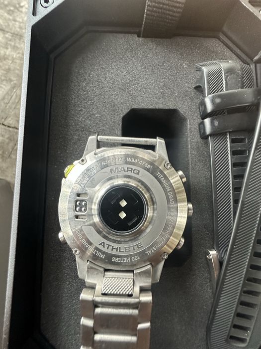 Смарт годинник Garmin Marq Athlete Gen2