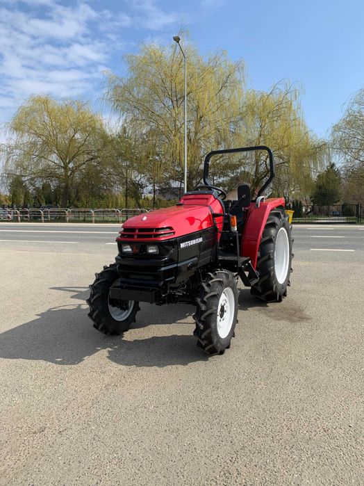 Traktor Mitsubishi MT331, 33KM, 4x4, wspomaganie, 2002 r
