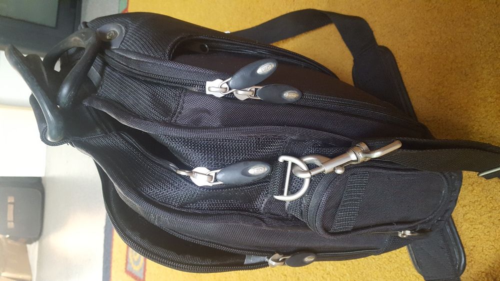 Mala Targus portatil