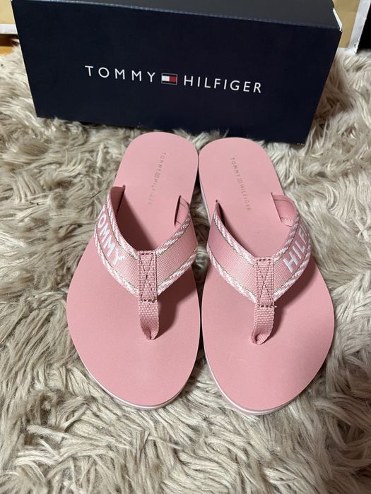 Tommy Hilfiger japonki różowe r 37 TH webbing sandal klapki z napisem