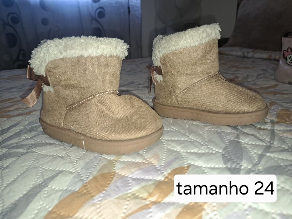 Botas criança menina em ótimo estado