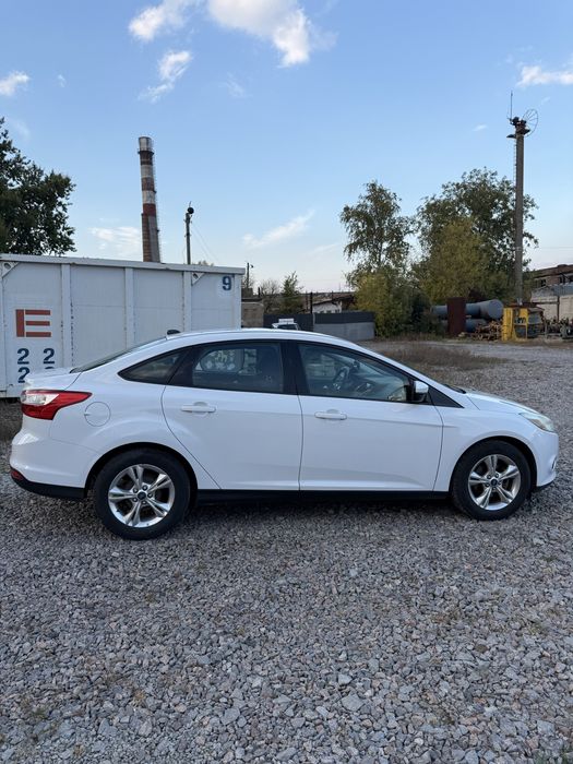 Автомобіль Ford Focus