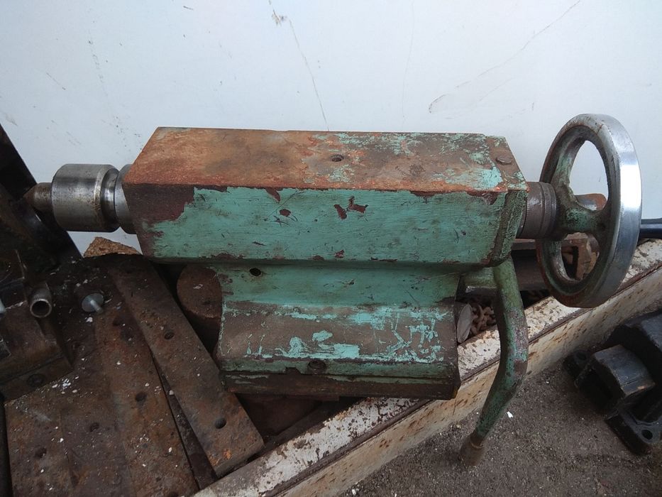 Передняя бабка  16Б16.