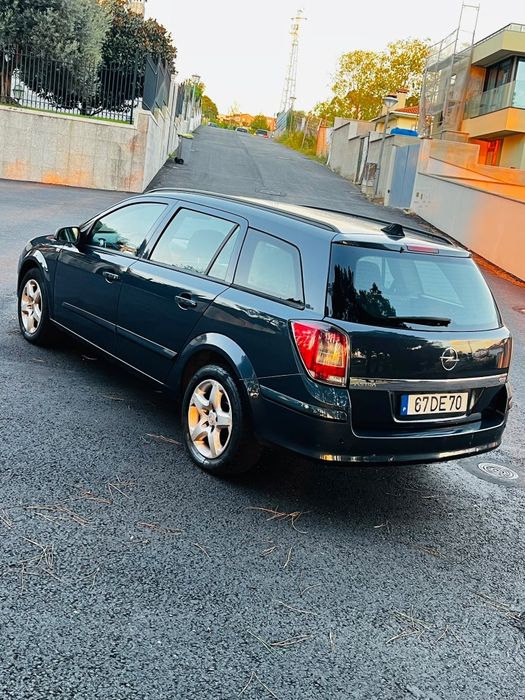 Opel Astra 1.3 CDTI foto 5
