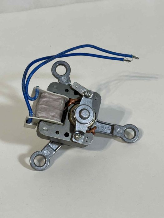 Elektromagnes / Siłownik mechaniczny