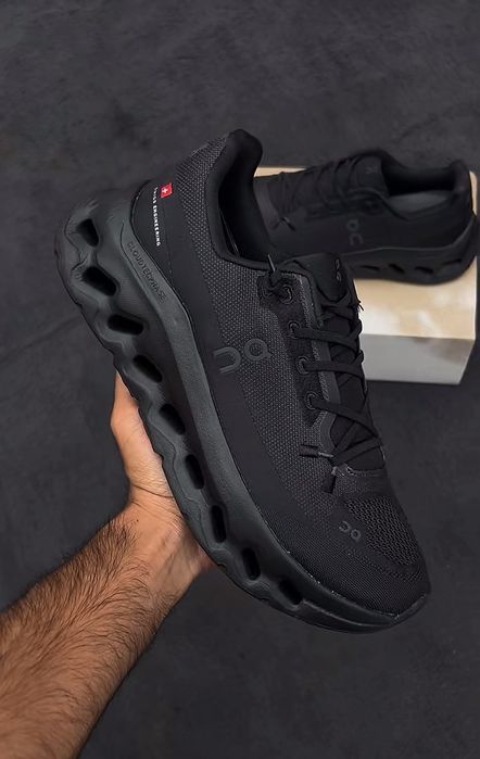 Оригінал ‼️ On Cloud  black кросівки чорні розміри від 36-46