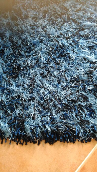 Carpete nova pêlo longo /sala / wall entrada/ quarto