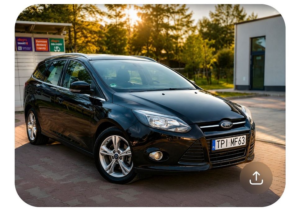 Ford Focus Mk3 1.6 zadbany, w pełni sprawny, bez wkł
2012

Rok produkcji