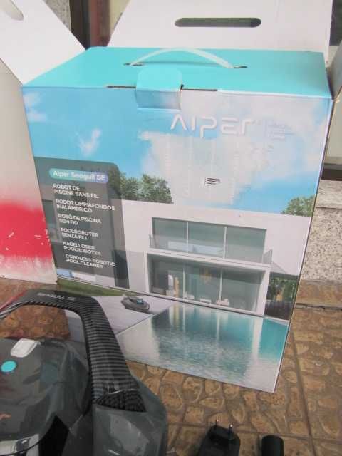 AIPER Robot basenowy bezprzewodowy odkurzacz akumulator do 90 min