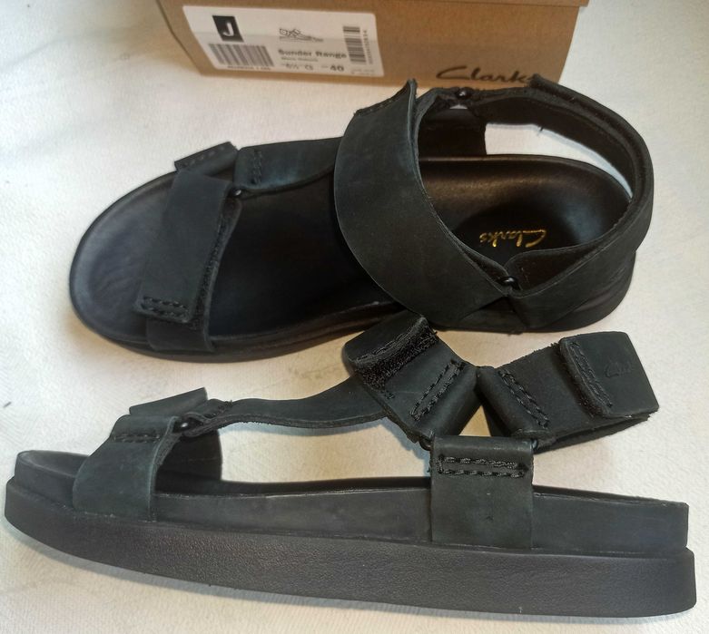 Босоніжки CLARKS Sunder Range чорний нубук40 розмір  нові Оригінал