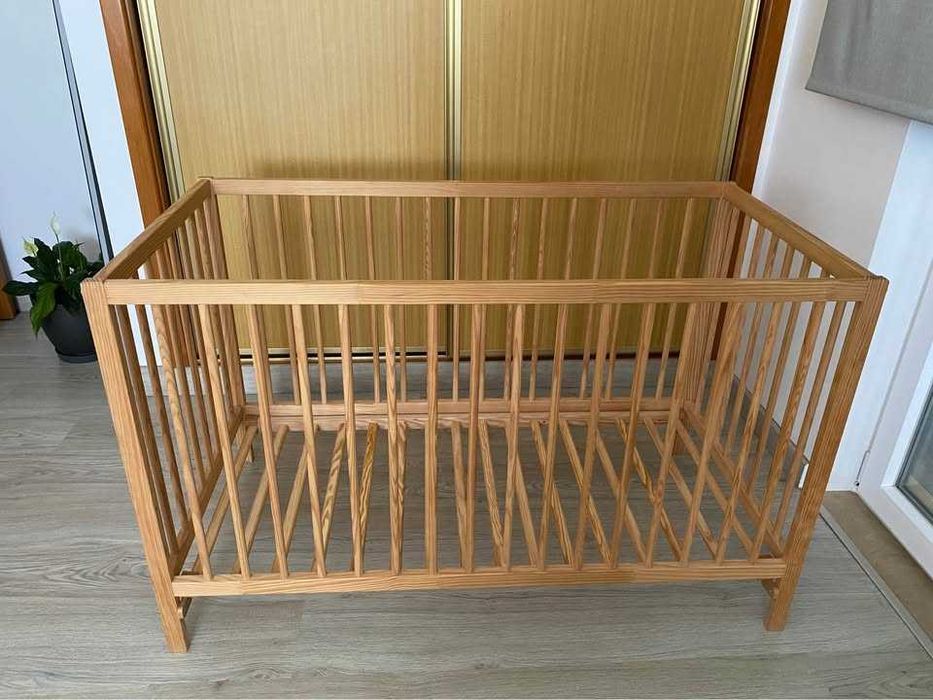 Cama de Grades Madeira