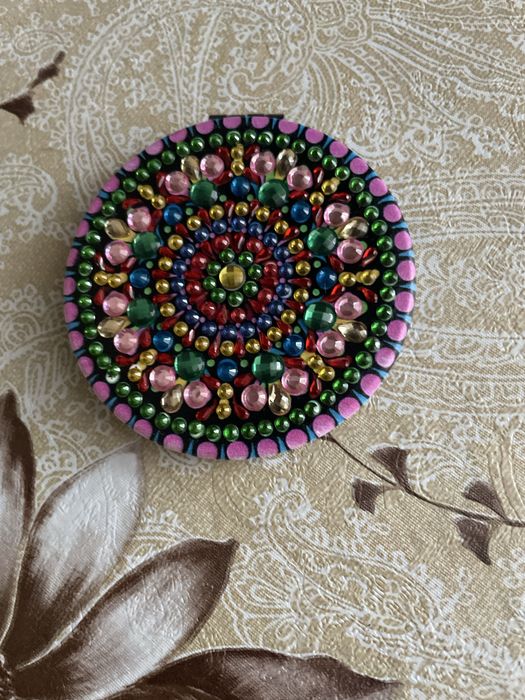 Дзеркальце ручної роботи