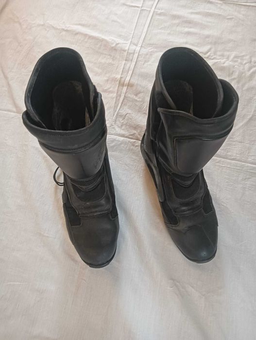 Botas BMW tamanho 45