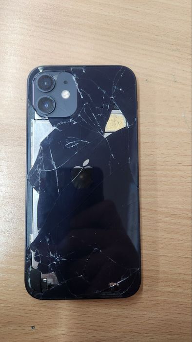 iPhone 12 64gb бита кришка