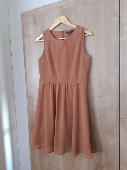 Sukienka uniwersalna Dorothy Perkins