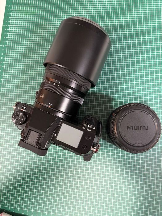 Oportunidade Única: Fujifilm GFX 50S II com Lentes Premium!