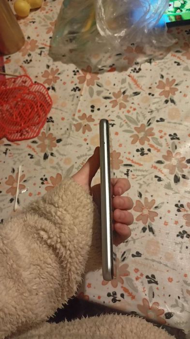 Sprzedam telefon realme 7i