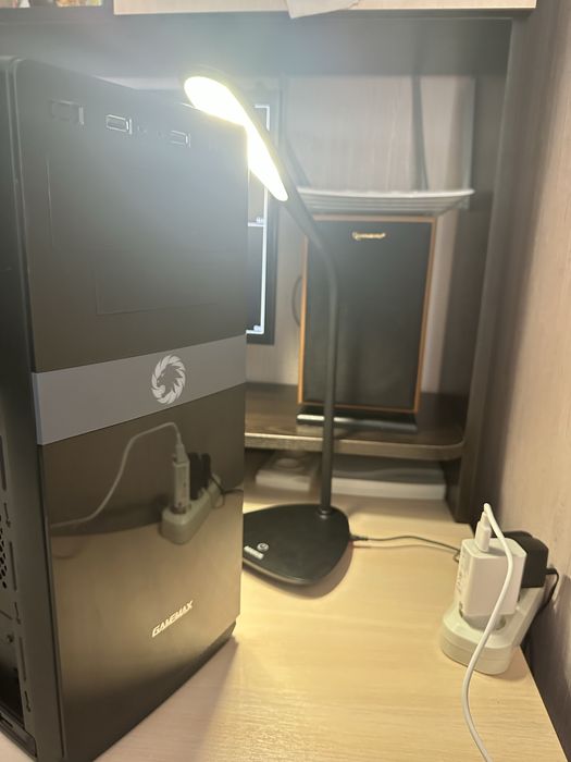 Корпус GameMax (ATX / Micro-ATX) чорний