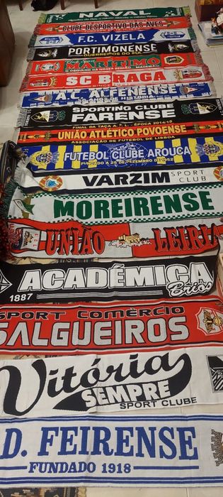 17  Cachecois de Futebol
