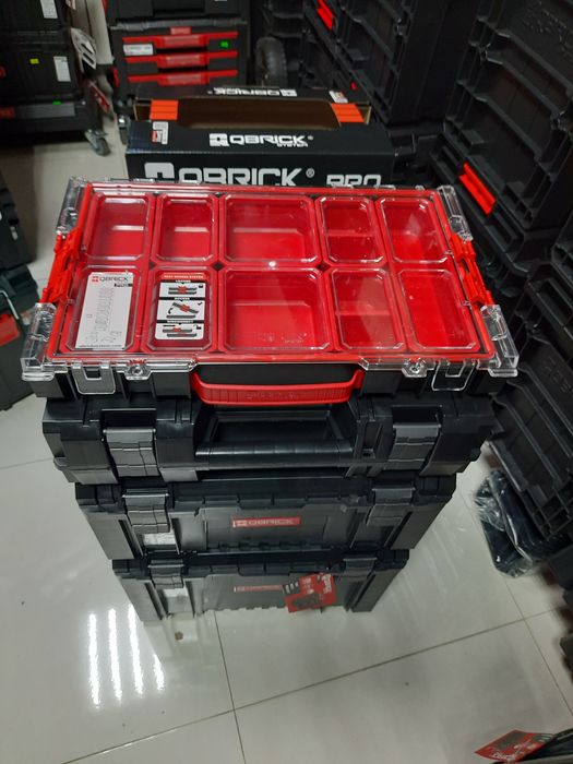 Мобільна майстерня на колесах QBRICK SYSTEM PRO 5 в 1