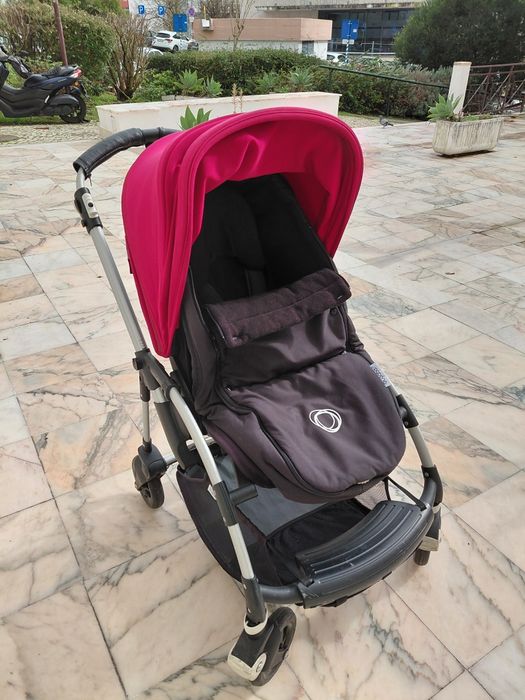 Carrinho Bugaboo com Cocoon e adaptadores para ovinho