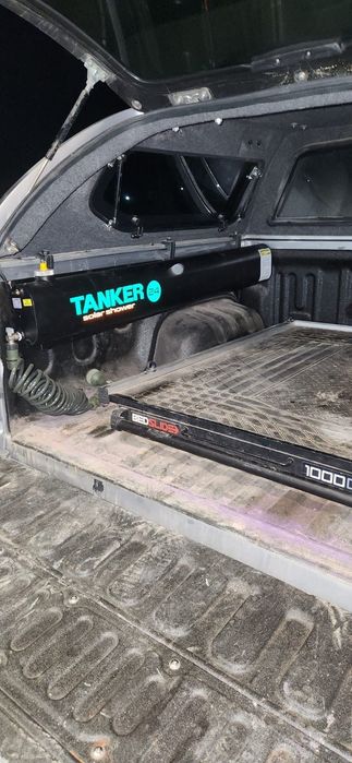 Duche Solar / tanque de água Portátil e pressurizado 24L