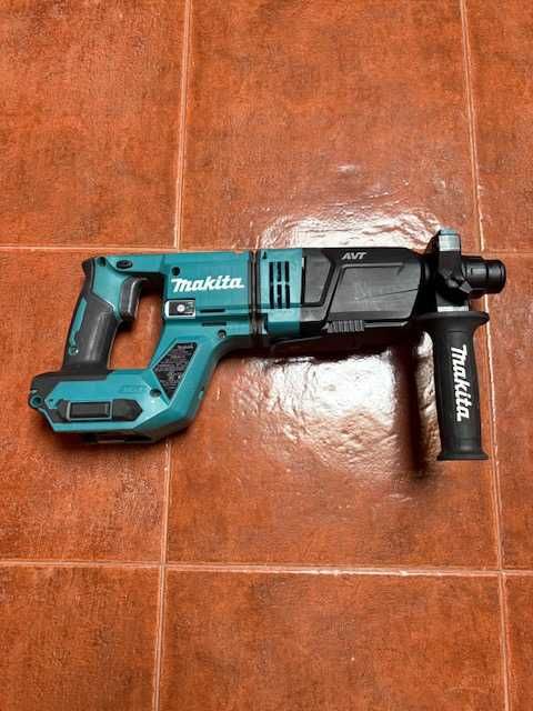 Martelo Combinado 28mm 40V XGT Makita HR007GZ