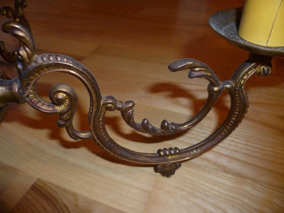 Żyrandol mosiężny