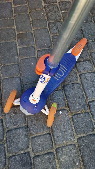 Hulajnoga dla najmlodszych.