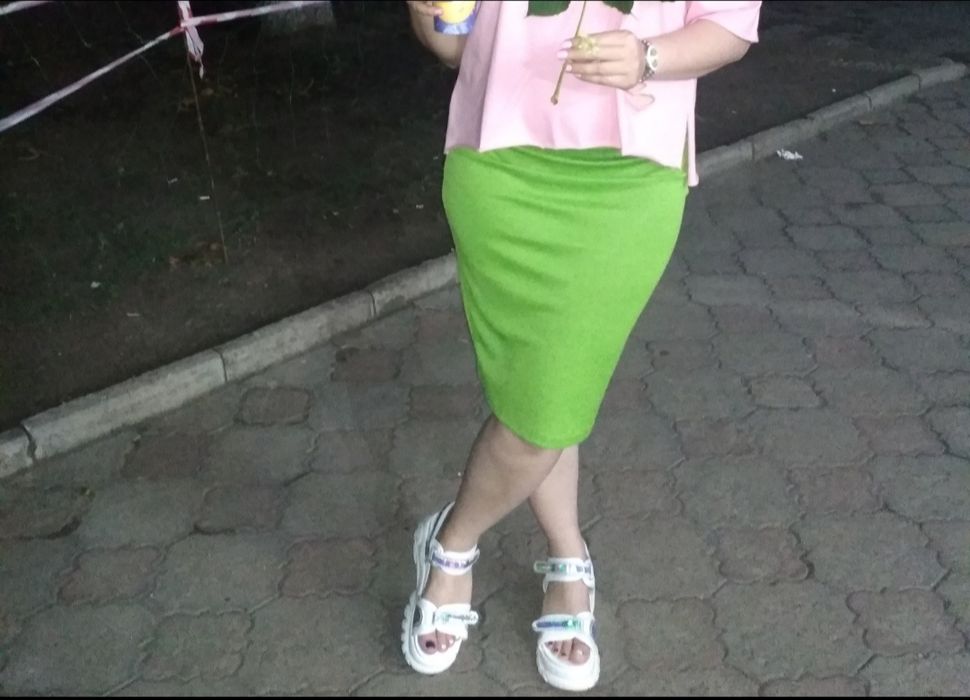 Спідниця літня в розмірі м,л