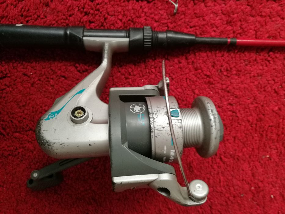 Cana de pésca + carreto