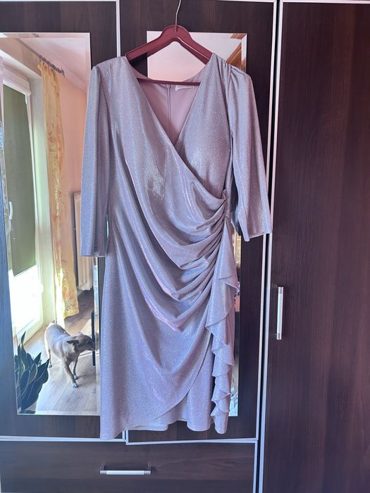 Elegancka sukienka