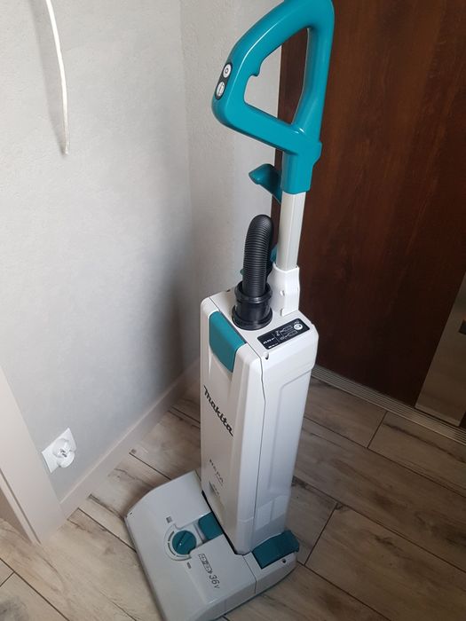Odkurzacz Makita DVC560
