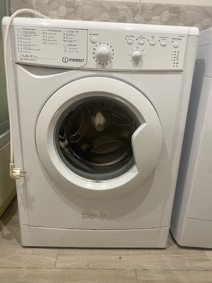 Пральна машинка indesit
