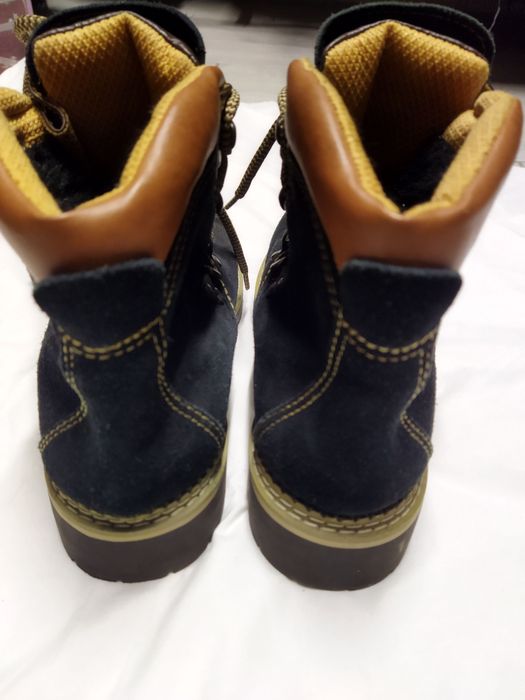 Черевики Ланровер