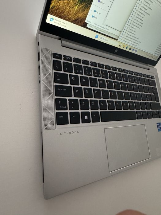 HP EliteBook 830 G8 i7 | 16 GB RAM | SSD 512 GB | Como Novo
