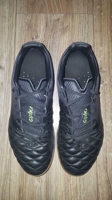 Buty halówki KIPSTA Ginka Imviso EUR41 26 cm tenisówki na halę Skóra*