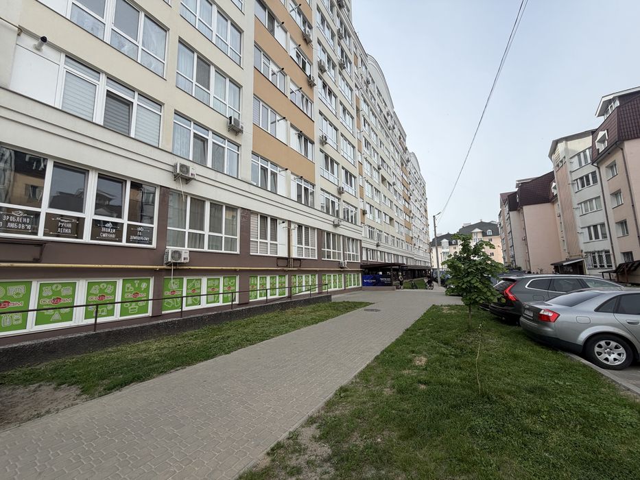 Продам помещение с Ремонтом Стрелецкая набережная