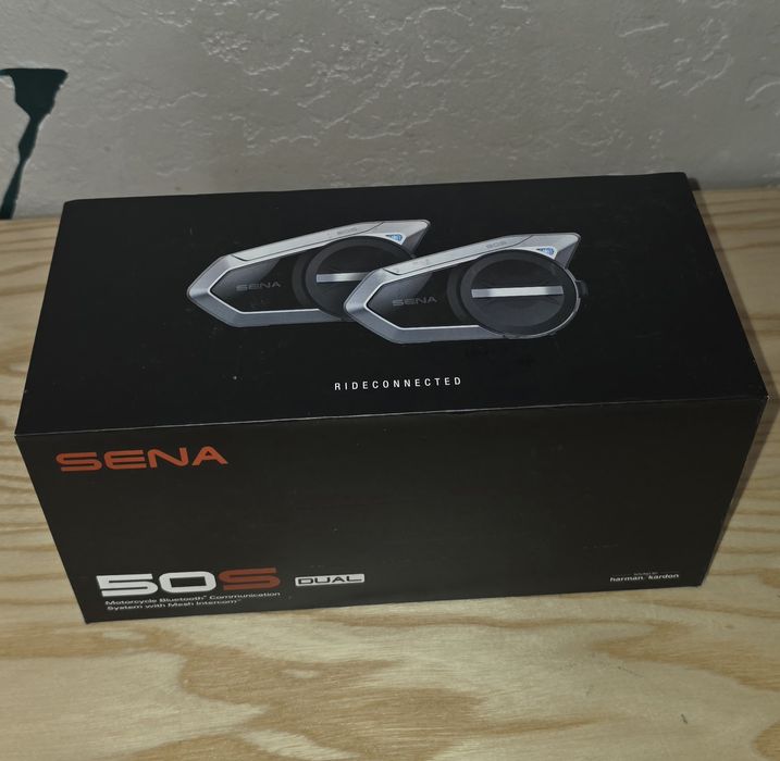 Продам одну штуку Sena 50S Harman kardon