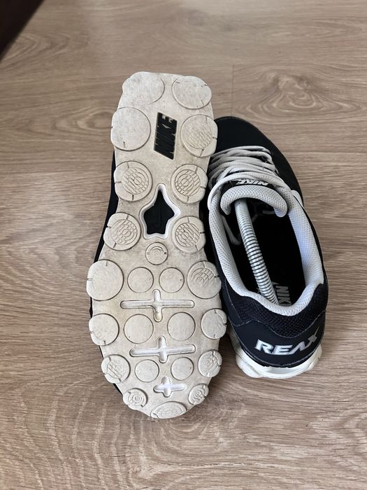 Чоловічі кросівки  Nike Reax